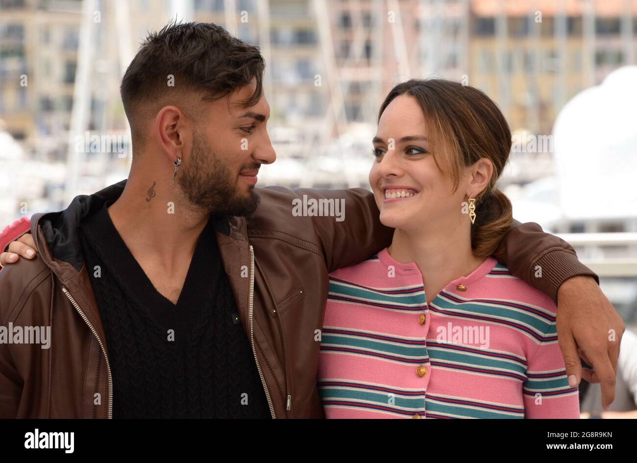 Palais des festivals, Cannes, France. 14th July, 2021. Noémie Merlant and  Gimi-Nicolae Covaci poses at the Mi Iubita Mon Amour Photocall. Picture  by Credit: Julie Edwards/Alamy Live News Stock Photo - Alamy