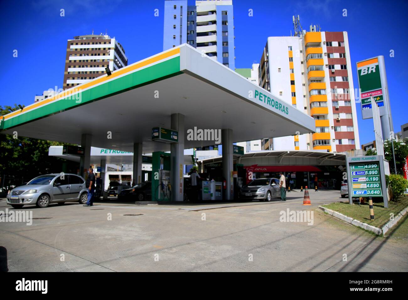 salvador, bahia, brazil - july 20, 2021: facade of a gas station of the Petrobras network in the city of Salvador. *** Local Caption *** Stock Photo