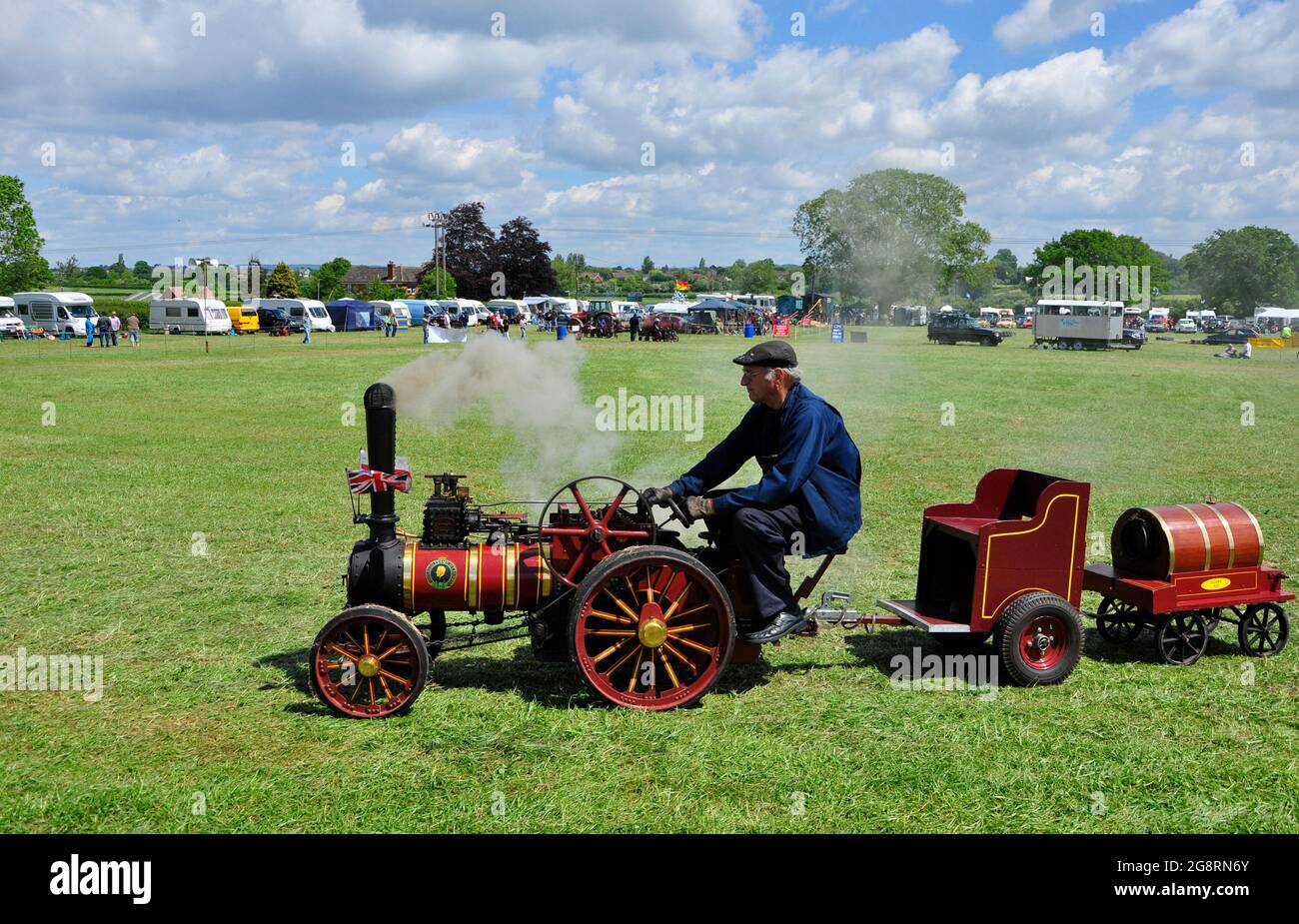 Traction engine trailer hires stock photography and images Alamy