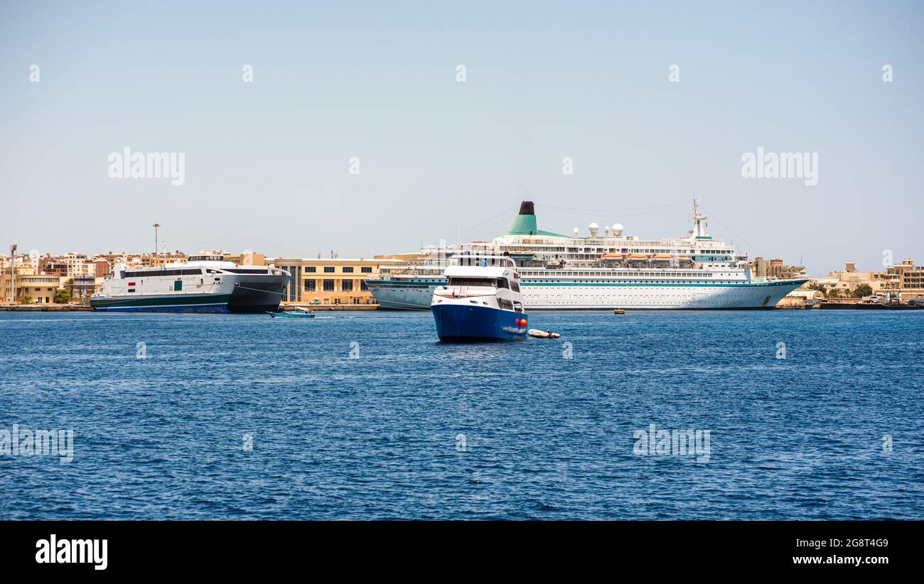 many ships in the Hkrgada Marina in the Red Sea in Egypt Stock Photo ...