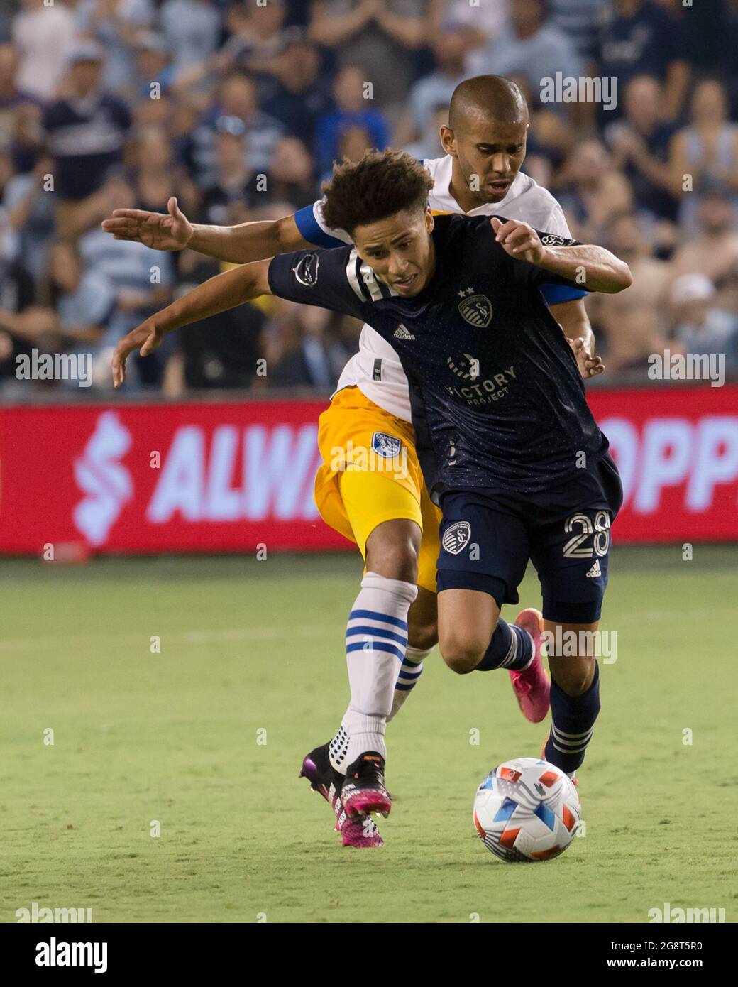 July 21, 2021: San Jose Earthquakes midfielder Javier Lopez #9 (behind-l) pressures the offense of Sporting KC midfielder Cameron Duke #28 (front-r) during the second half of the game. (Credit Image: © Serena S.Y. Hsu/ZUMA Press Wire) Stock Photo