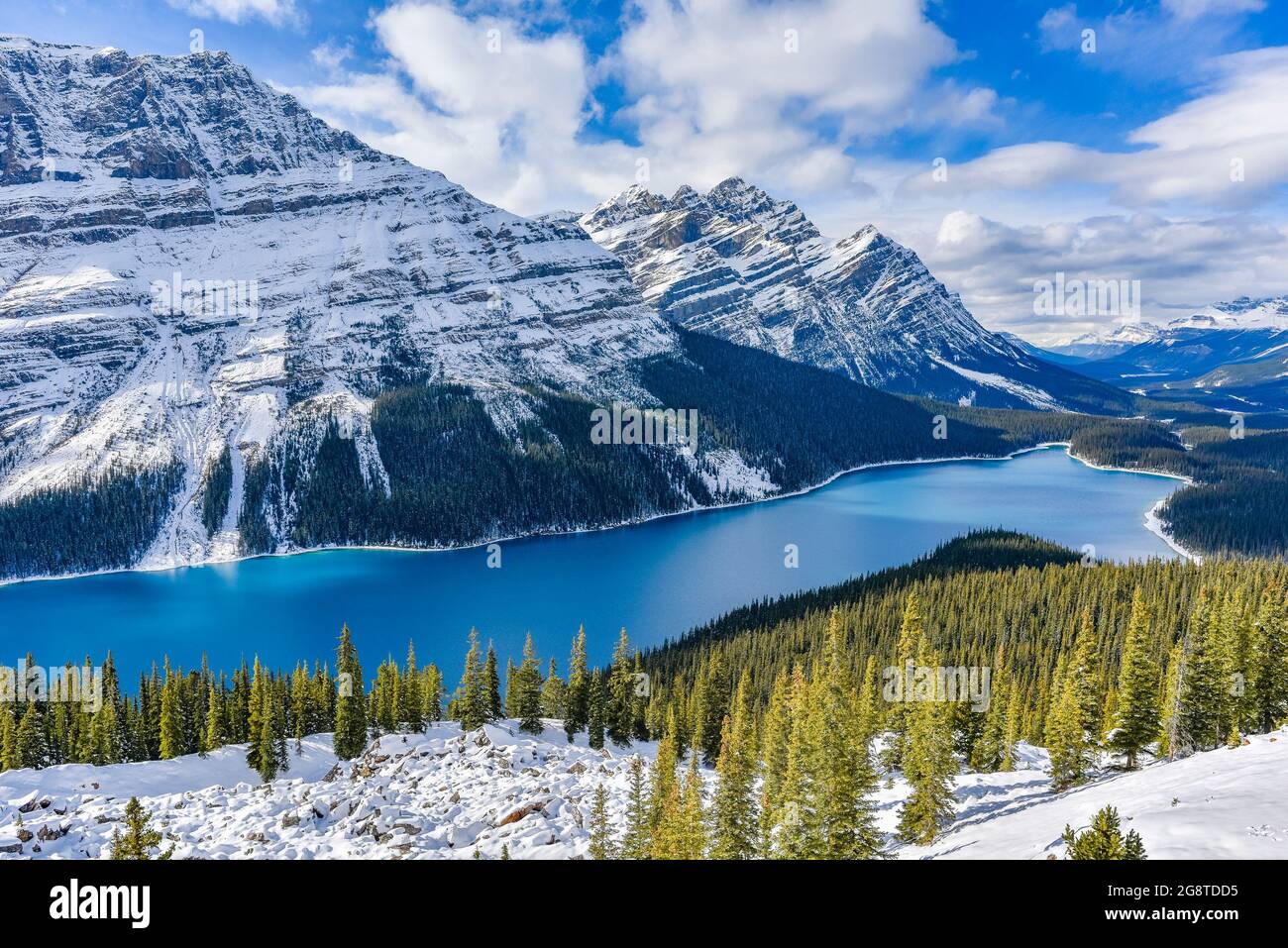 Peyto Lake, winter, Banff National Park, Alberta, Canada Stock Photo ...