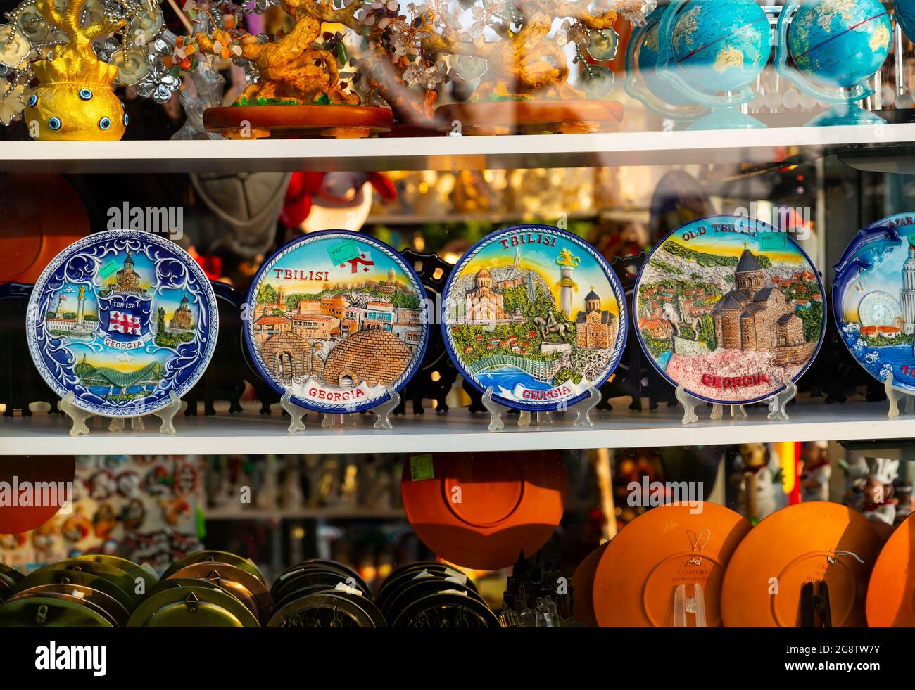 Souvenirs Souvenirs(中古品) Georgian souvenirs hi-res stock photography and images - Alamy