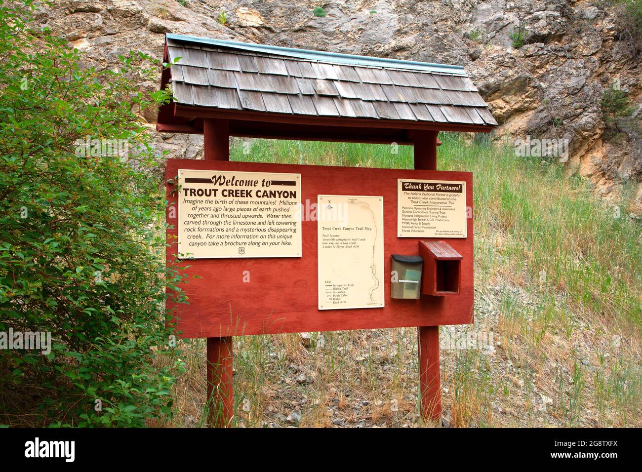 Trout Creek Canyon Trail kiosk, Helena National Forest, Montana Stock