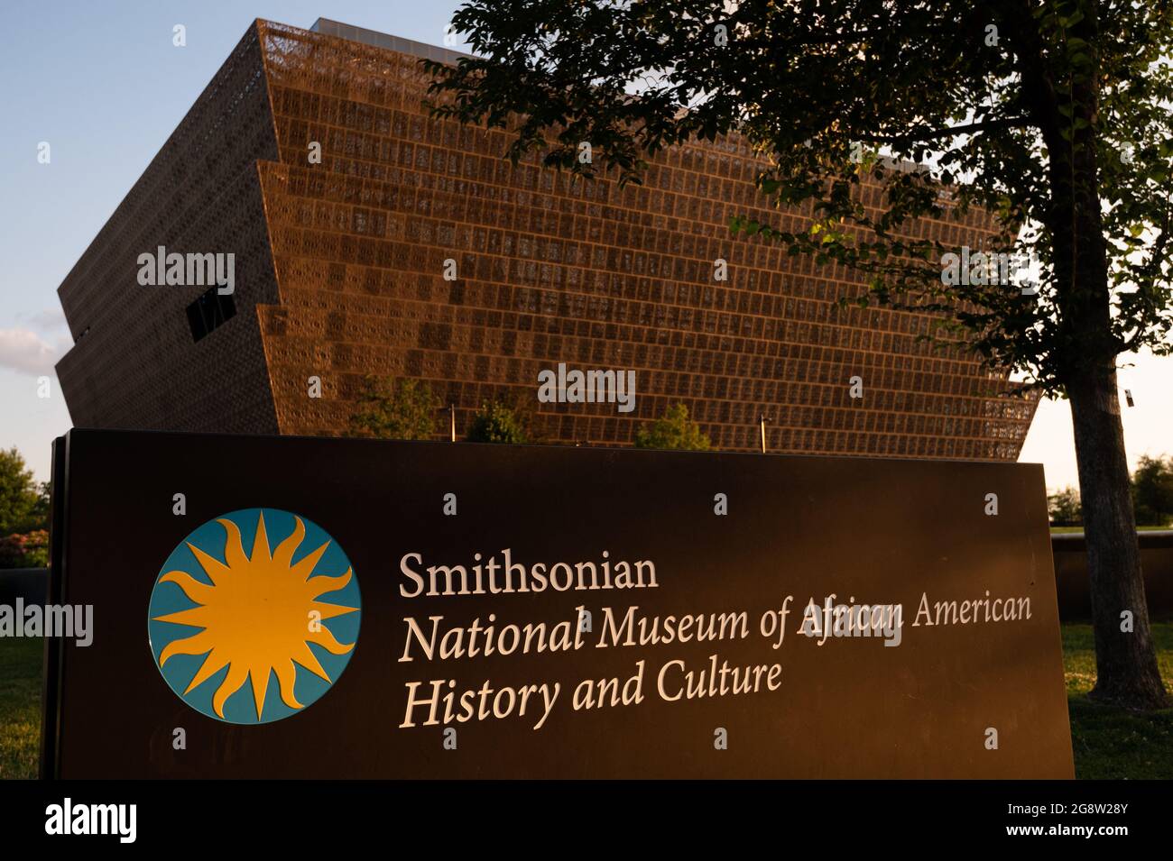 Washington, USA. 23rd July, 2021. A general view of the Smithsonian National Museum of African American History and Culture in Washington, DC, on Thursday, July 22, 2021, amid the coronavirus pandemic. As the Delta variant of COVID-19 spreads rapidly in the America and around the world, this week in Washington negotiations over infrastructure legislation have continued in Congress. (Graeme Sloan/Sipa USA) Credit: Sipa USA/Alamy Live News Stock Photo