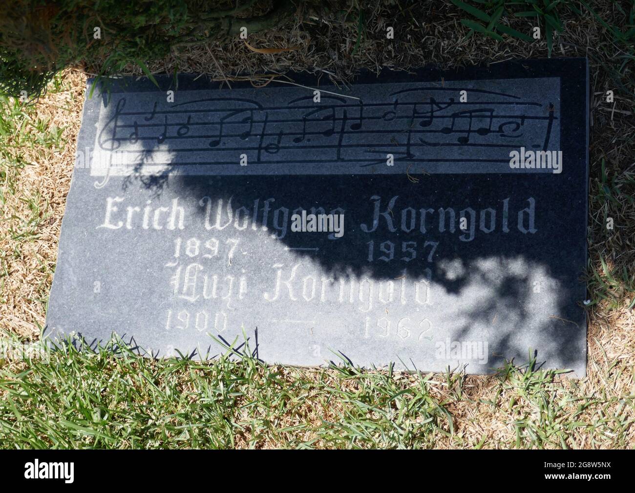 Los Angeles, California, USA 20th July 2021 A general view of atmosphere of composer Erich Wolfgang Korngold's grave at Hollywood Forever Cemetery on July 20, 2021 in Los Angeles, California, USA. Photo by Barry King/Alamy Stock Photo Stock Photo
