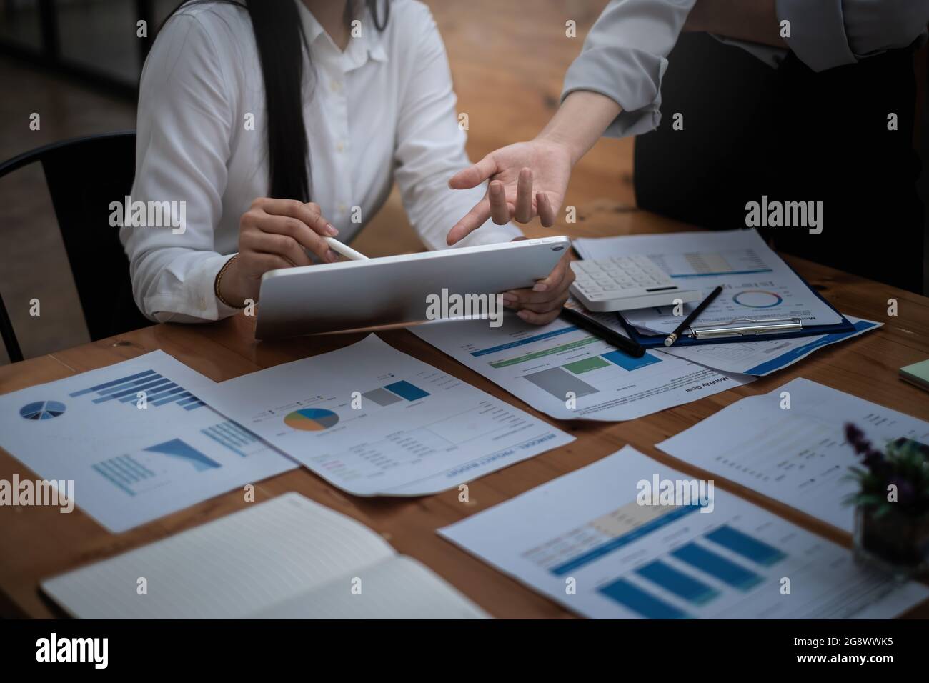 Global graph hires stock photography and images Alamy