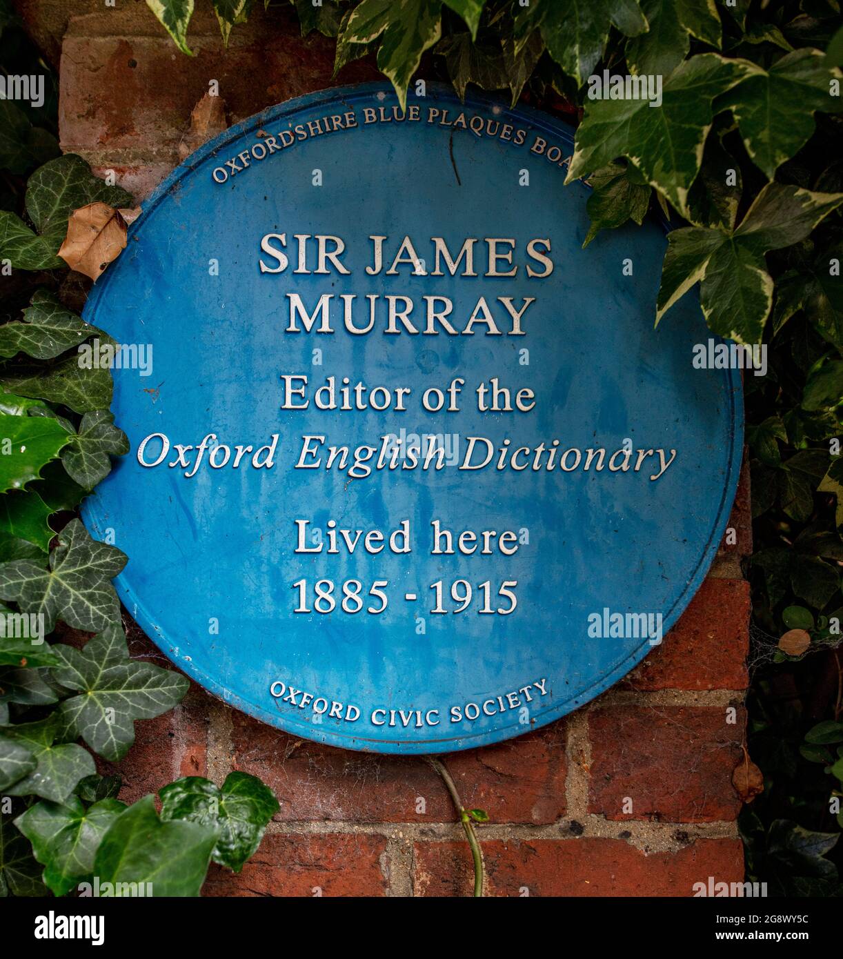 Plaque marking the home of Sir James Murray, lexicographer (18371915