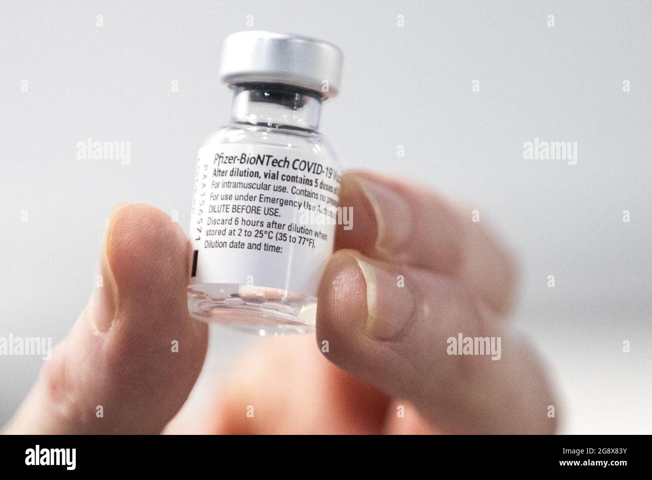 File photo dated 23/01/21 of a phial of Pfizer/BioNTech Covid-19 vaccine. An eight-week gap between the first and second doses of the Pfizer/BioNTech Covid-19 vaccine is a 'sweet spot' when it comes to generating strong immune response while protecting the UK population against the Delta variant of coronavirus, scientists have said. Issue date: Friday July 23, 2021. Stock Photo
