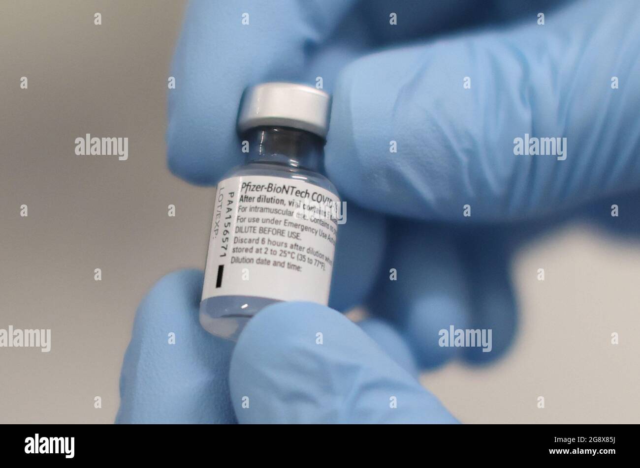 File photo dated 22/12/2020 of a phial of Pfizer/BioNTech Covid-19 vaccine. An eight-week gap between the first and second doses of the Pfizer/BioNTech Covid-19 vaccine is a 'sweet spot' when it comes to generating strong immune response while protecting the UK population against the Delta variant of coronavirus, scientists have said. Issue date: Friday July 23, 2021. Stock Photo