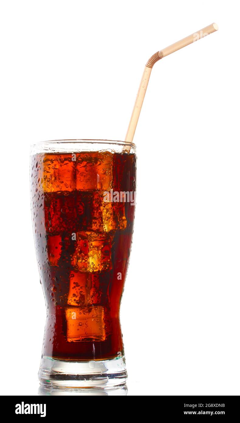 Glass of cola with ice isolated on white Stock Photo - Alamy