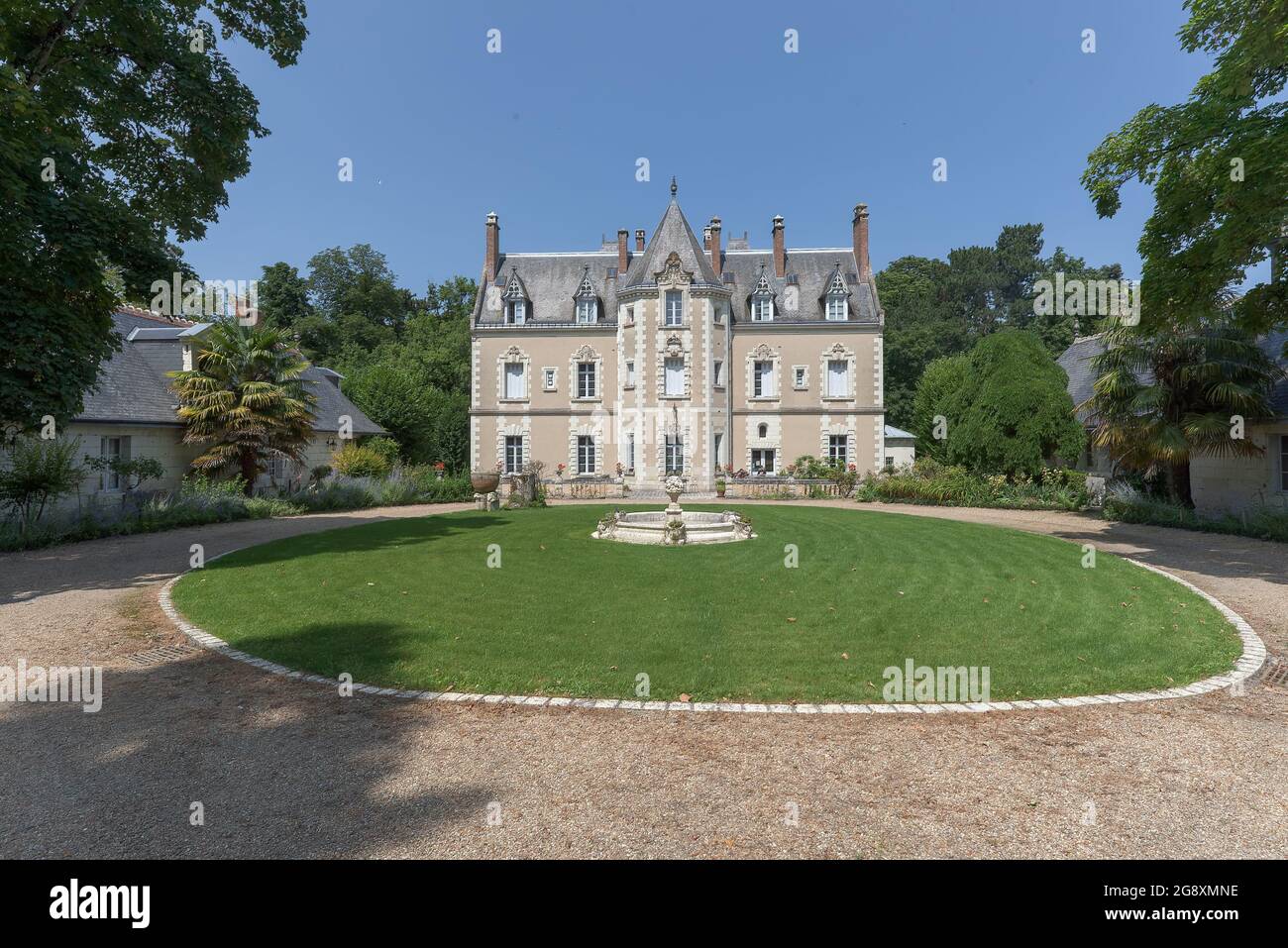 Hotel-restaurant Le Cheval Blanc in BLERE - Touraine Val de Loire