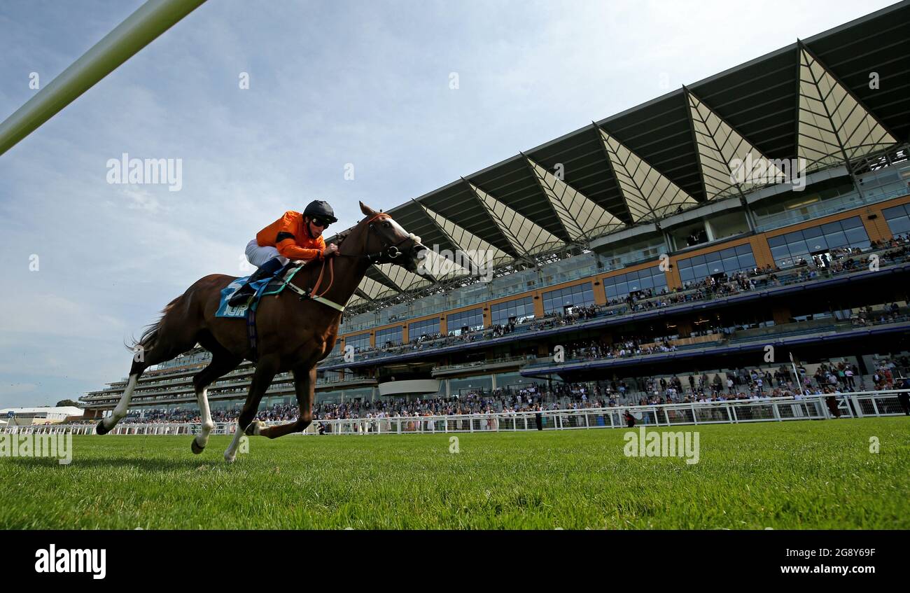 Speedo Boy ridden by jockey William Buick winning the John Guest Racing Brown Jack Handicap during the QIPCO King George Diamond Weekend at Ascot Racecourse. Picture date: Friday July 23, 2021. See PA story RACING Ascot. Photo credit should read: Steven Paston/PA Wire. RESTRICTIONS: Use subject to restrictions. Editorial use only, no commercial use without prior consent from rights holder. Stock Photo