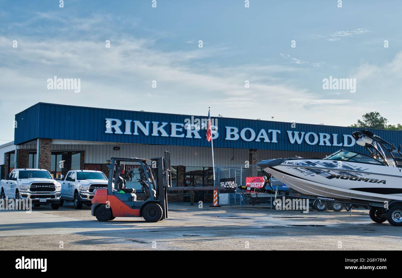 Rinkers boat world hires stock photography and images Alamy