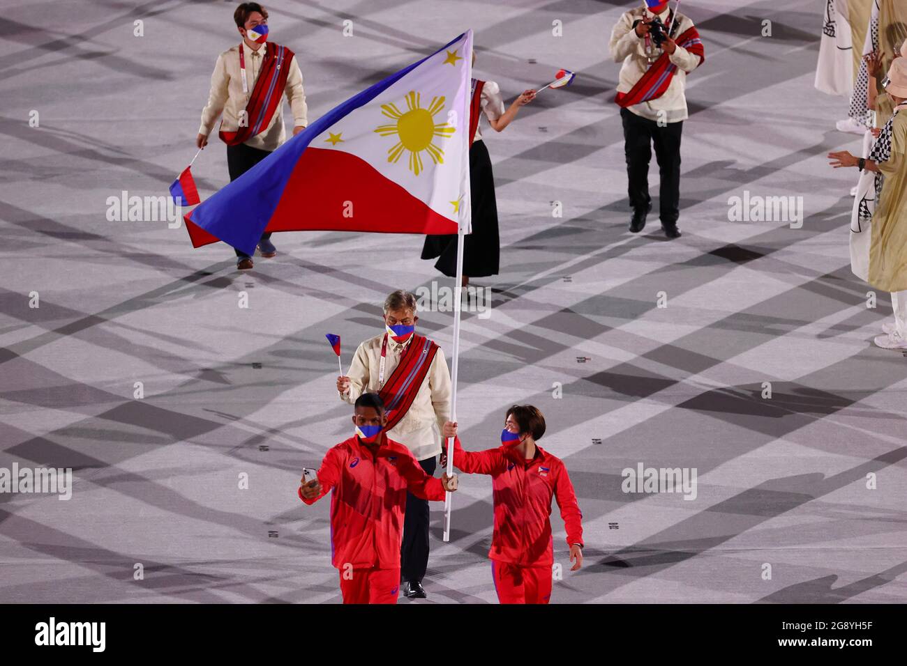 Tokyo Olympics The Tokyo Olympics Opening Ceremony Olympic Stadium Tokyo Japan July 23 21 Flag Bearers Kiyomi Watanabe Of The Philippines And Eumir Marcial Of The Philippines Tokyo Olympics The Tokyo Olympics Opening Ceremony Olympic Stadium Tokyo Japan July 23 21 Flag Bearers Kiyomi Watanabe Of The Philippines And Eumir Marcial Of The Philippines