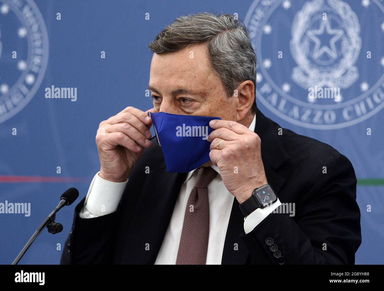 Italy, Rome, July 22, 2021 : Italian prime Minister Mario Draghi in press conference, after the Council of Ministers.   Photo © Fabio Cimaglia/Sintesi/Alamy Live News Stock Photo