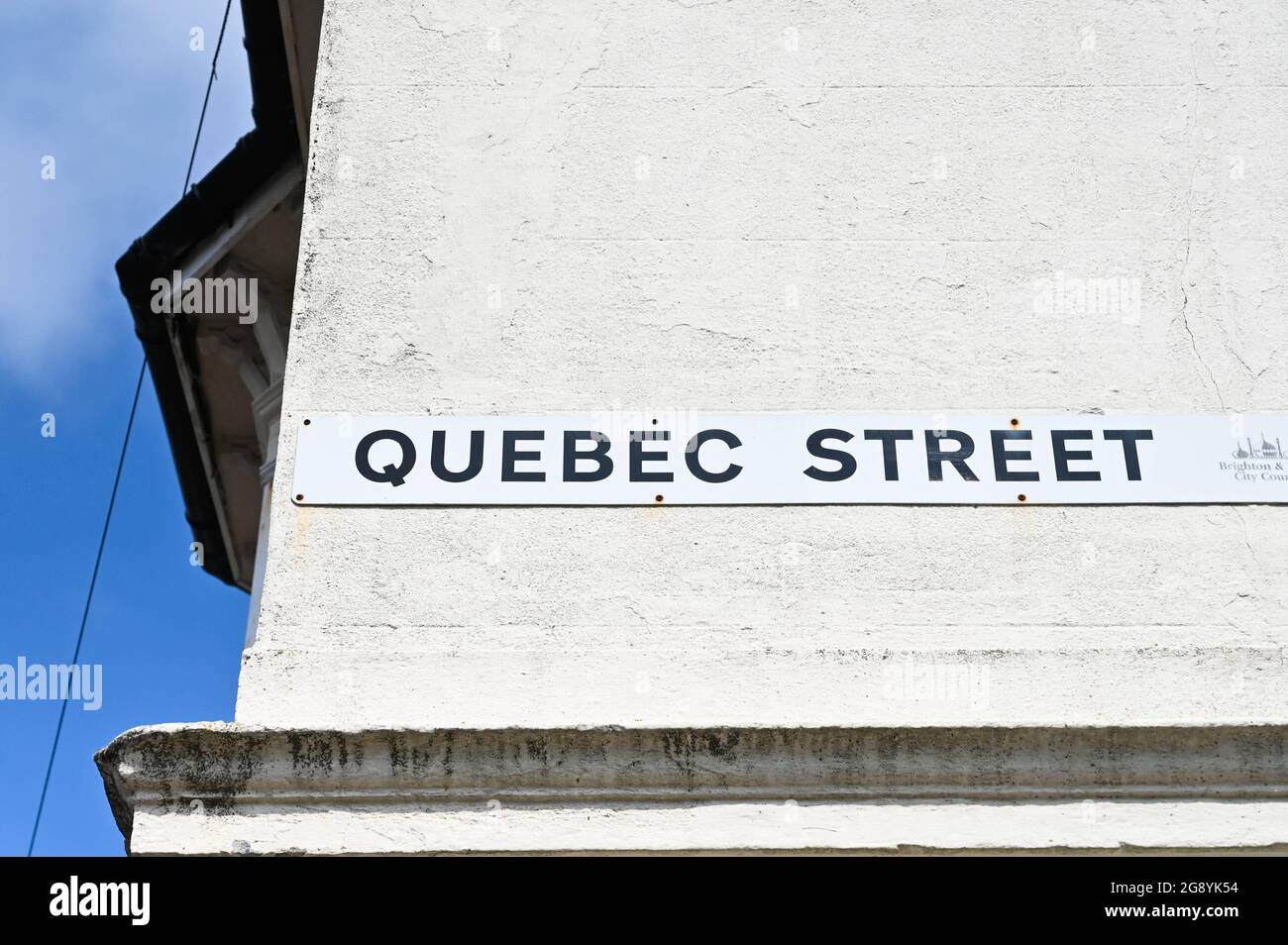 Quebec road signs hires stock photography and images Alamy