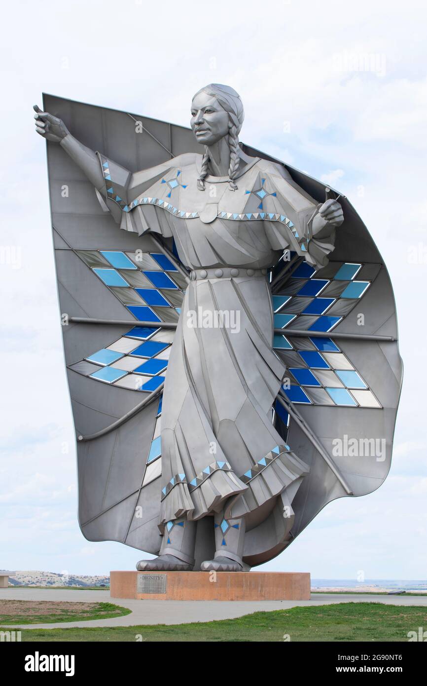 Dignity statue, Chamberlain, South Dakota Stock Photo Alamy