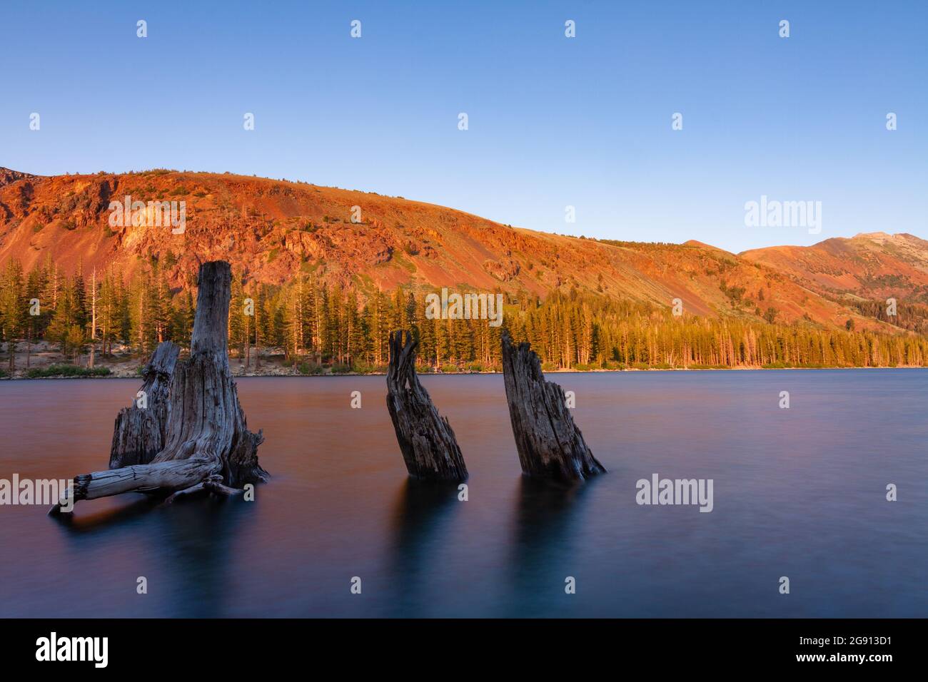 Lake mary mammoth hires stock photography and images Alamy