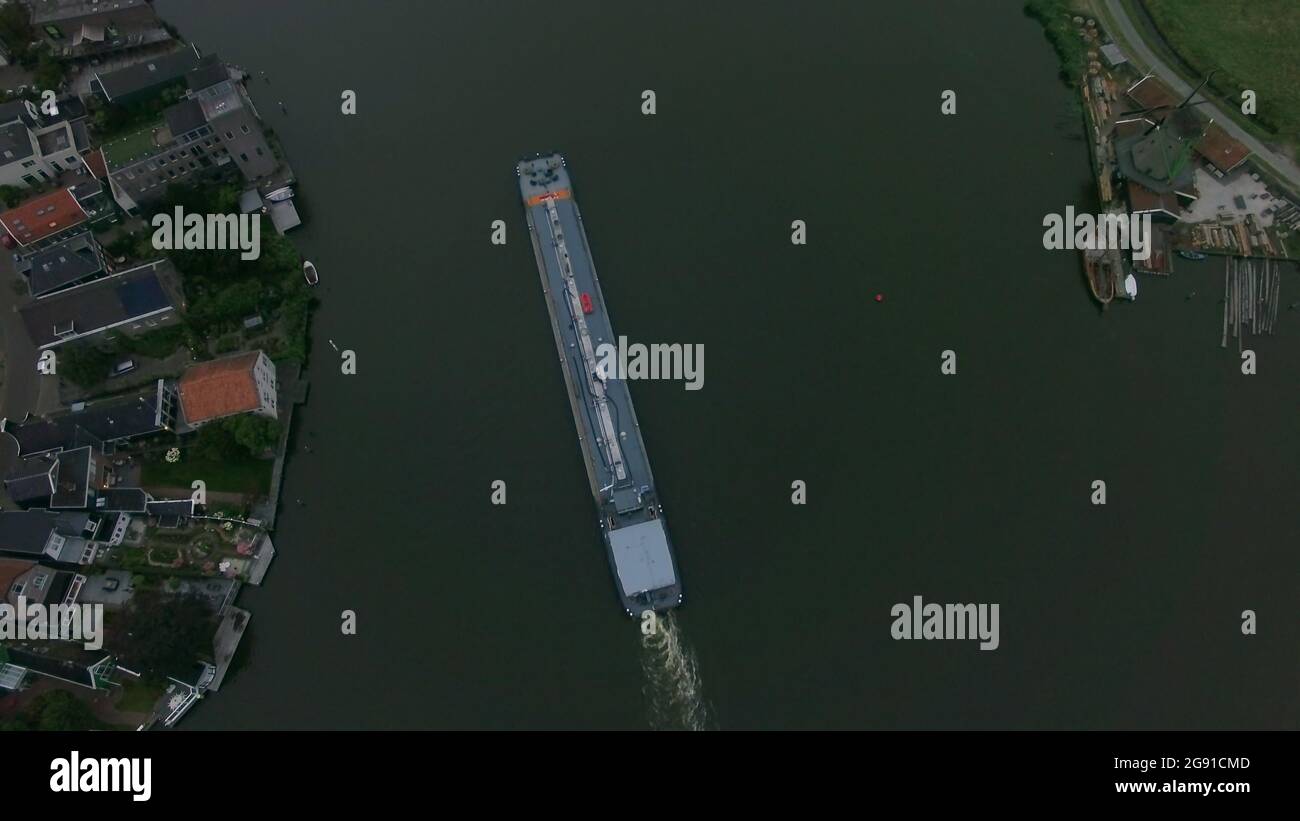 Aerial top down shot cargo hi-res stock photography and images - Alamy