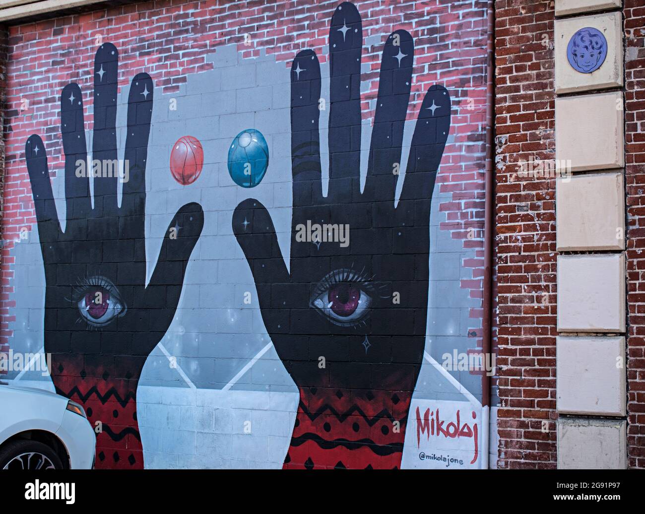 Murals and street art from the Arts District in Los Angeles California ...