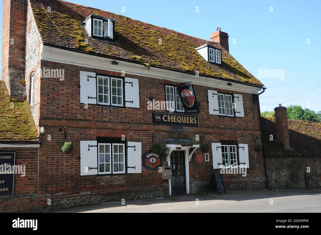 The Chequers Inn, Fingest, Buckinghamshire Stock Photo Alamy