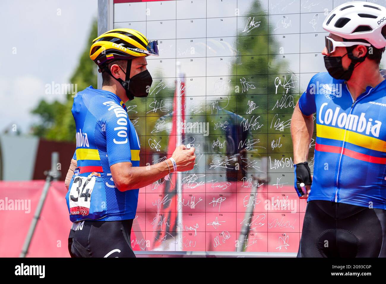 Tokyo, Japan. 24th July, 2021. TOKYO, JAPAN - JULY 24: Jhoan Esteban Chaves Rubio of Colombia and Rigoberto Uran of Colombia competing on Men's Road Race during the Tokyo 2020 Olympic Games at the Fuji International Speedway on July 24, 2021 in Tokyo, Japan (Photo by Pim Waslander/Orange Pictures) NOCNSF Credit: Orange Pics BV/Alamy Live News Stock Photo