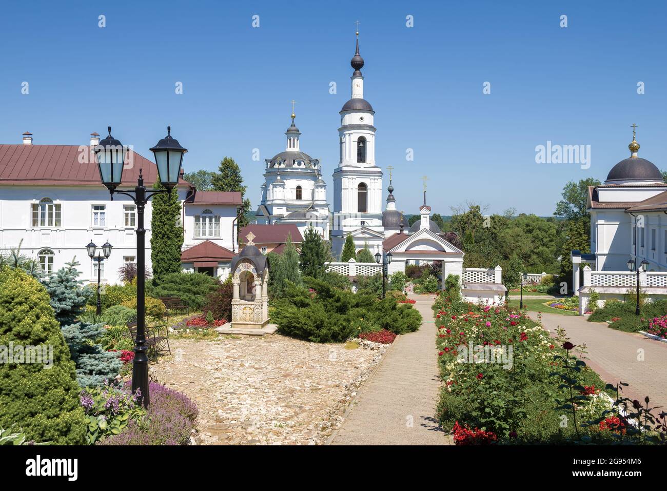 Sunny July day in the old St. Nicholas Chernoostrovsky monastery. Maloyaroslavets, Russia Stock Photo