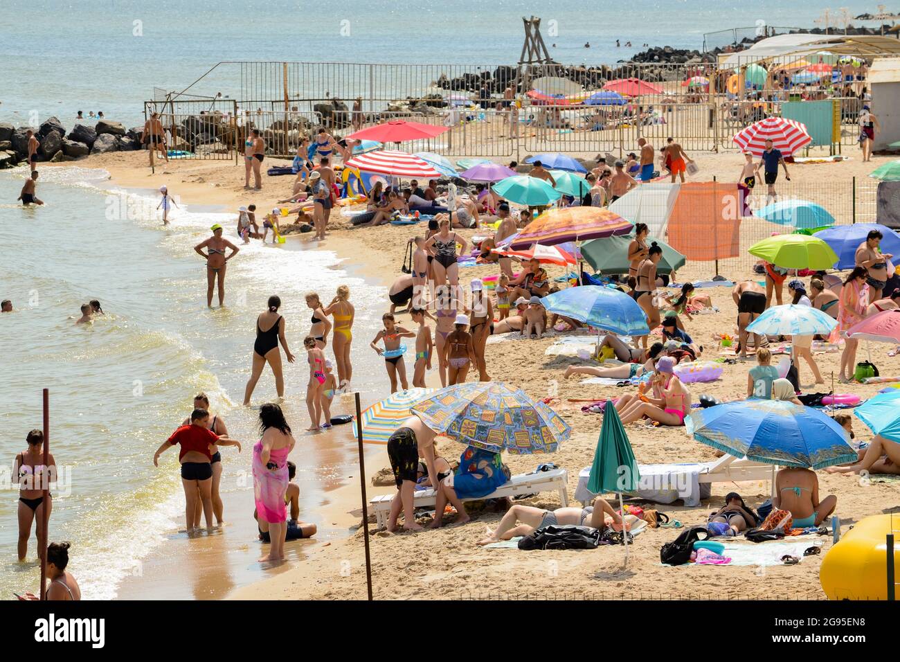 Donetsk Region Ukraine July 23 21 People Spend Time On A Beach By The Sea Of Azov In The Village Of Siedove Nikolai Trishin Tass Stock Photo Alamy Donetsk Region Ukraine July 23 21 People Spend Time On A Beach By The Sea Of Azov In The Village Of Siedove Nikolai Trishin Tass Stock Photo Alamy