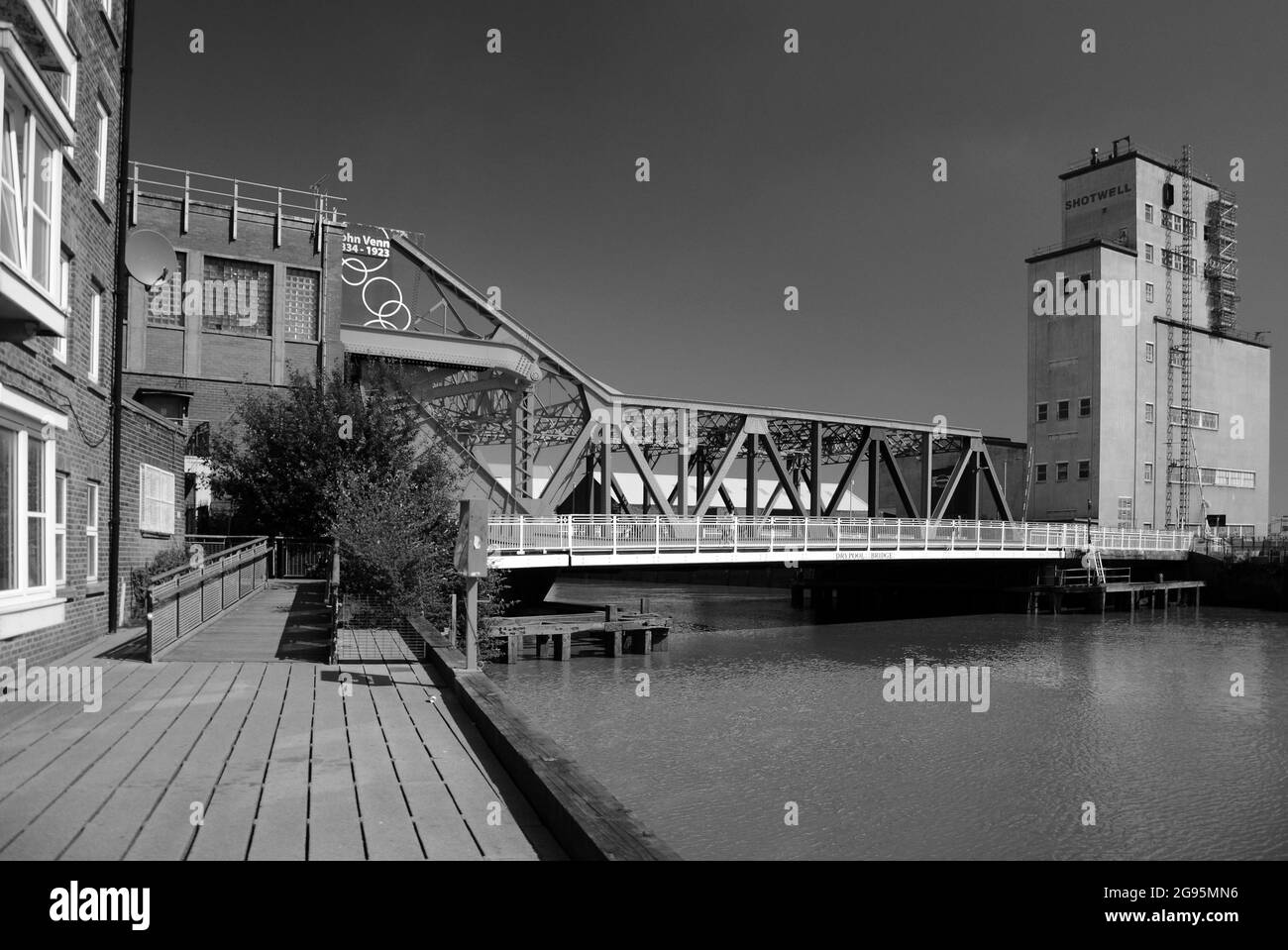 Drypool bridge, Scherzer-type rolling bascule bridge, constructed in 1961 over the river Hull, Clarence Street, Kingston Upon Hull Stock Photo
