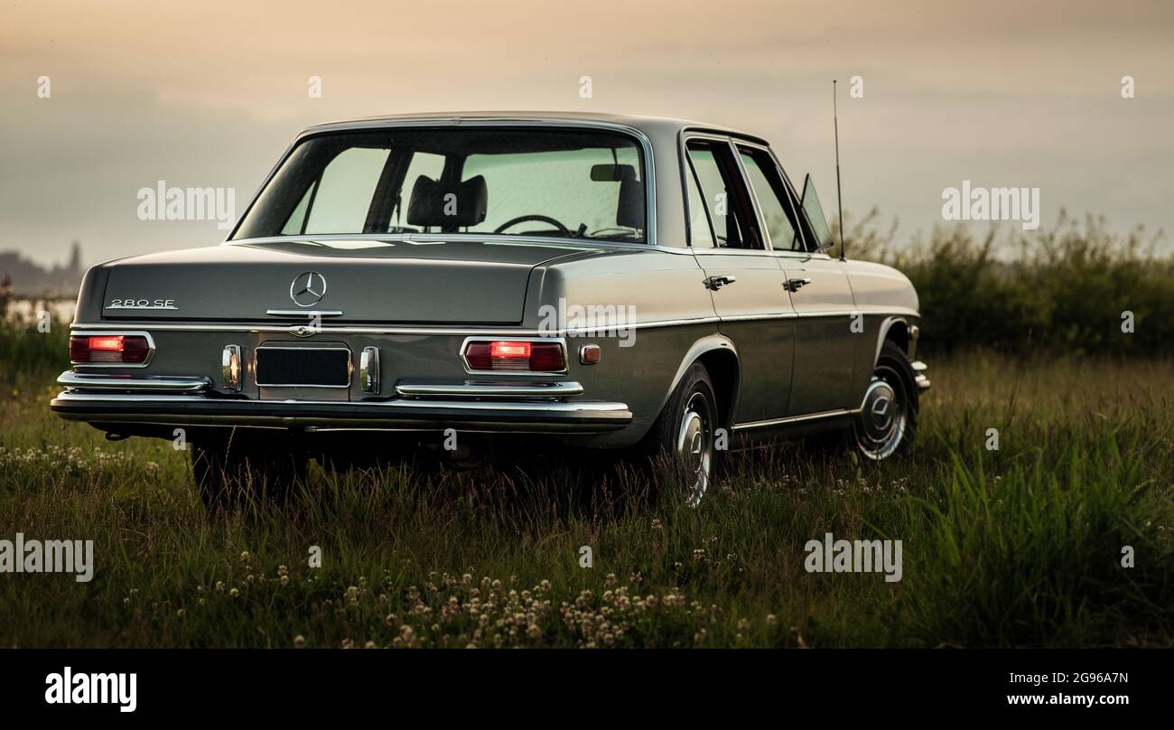 ZOETERMEER, NETHERLANDS Jul 15, 2021 A closeup of Mercedes Benz 280