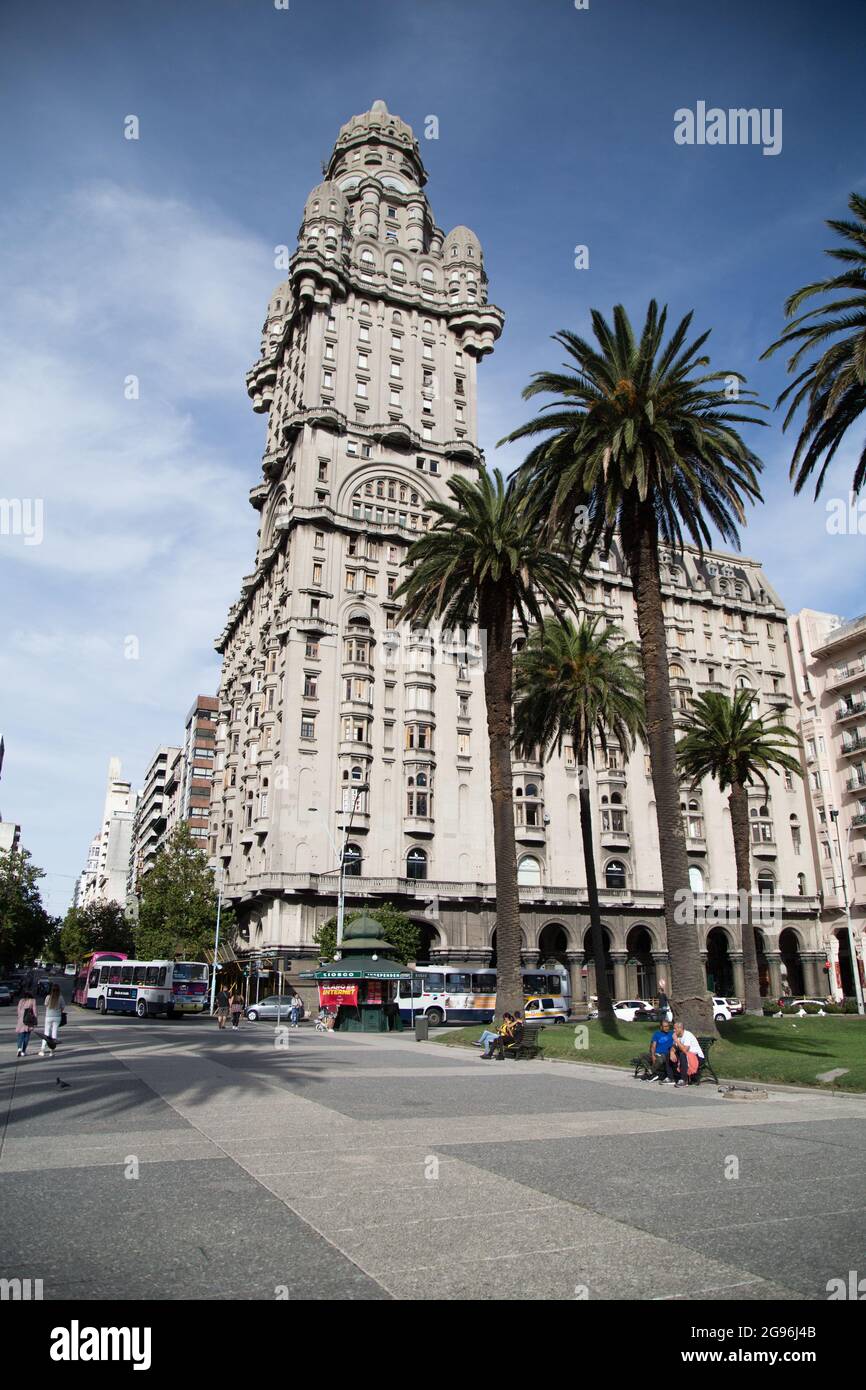 Palacio Salvo (English: Salvo Palace) is a building in Montevideo, Uruguay, located at the intersection of 18 de Julio Avenue and Plaza Independencia. Stock Photo