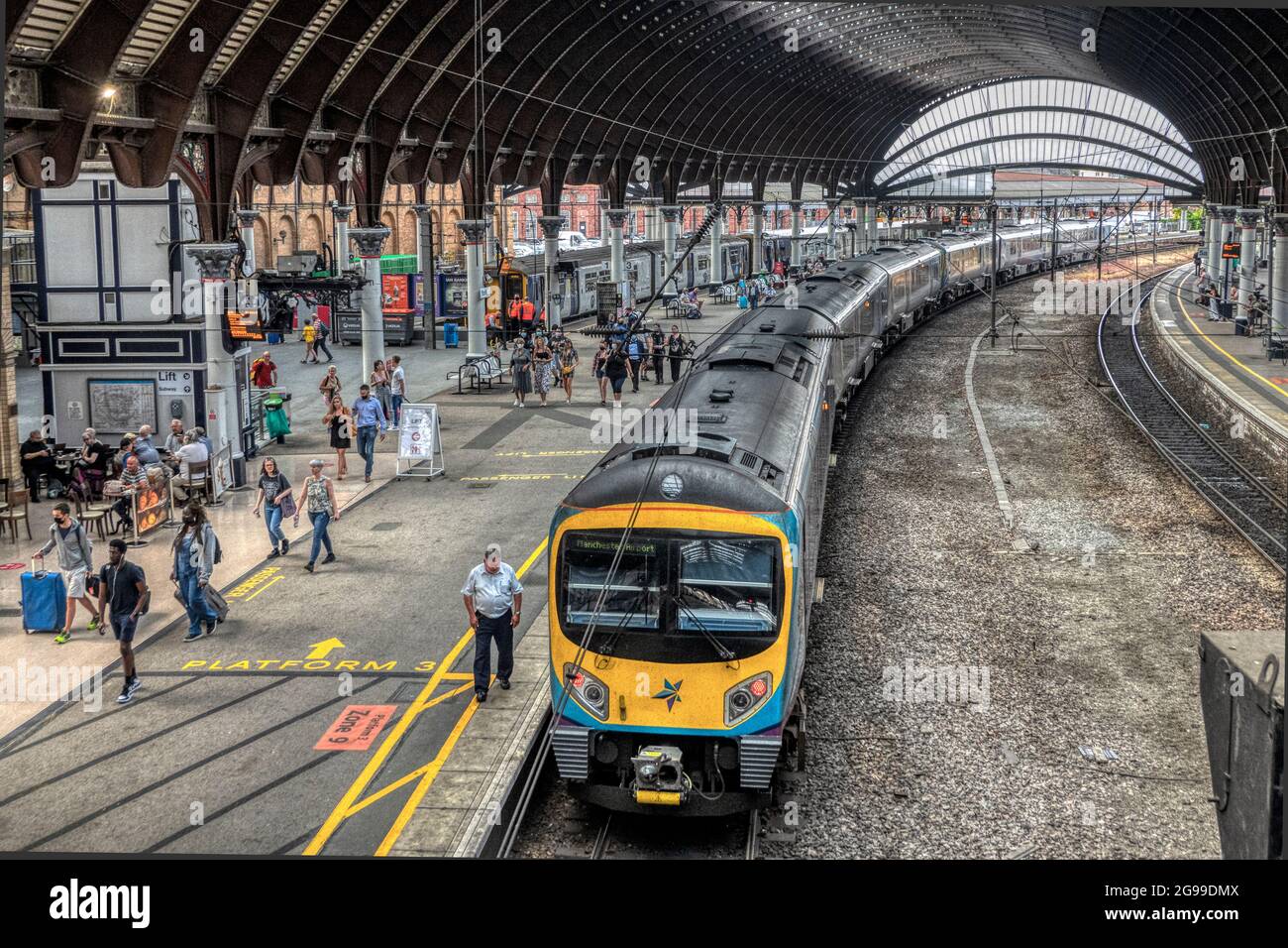 Train in station Stock Photo