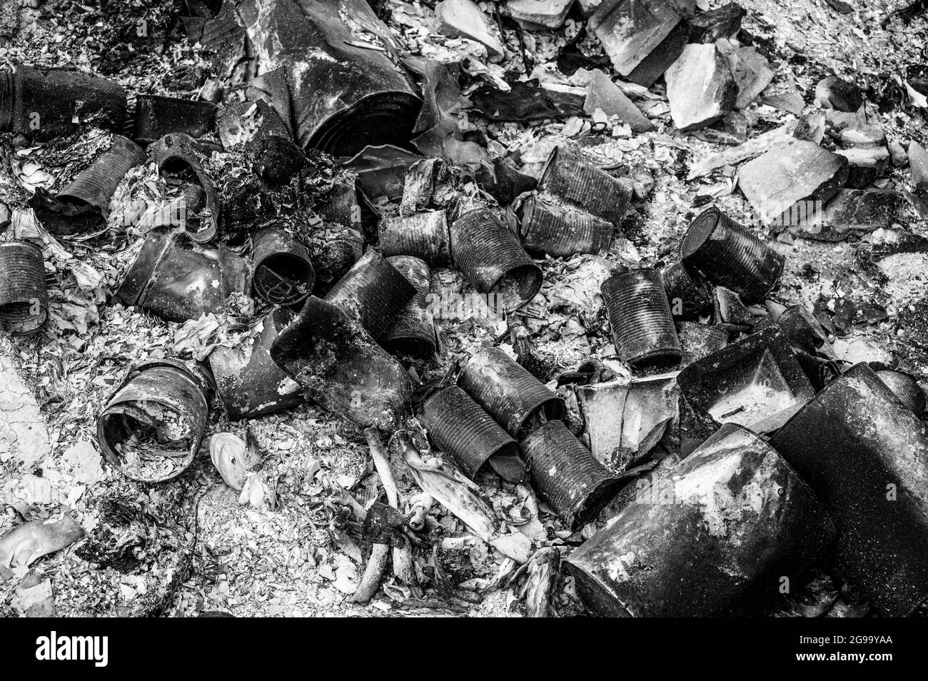 Burning trash cans hires stock photography and images Alamy