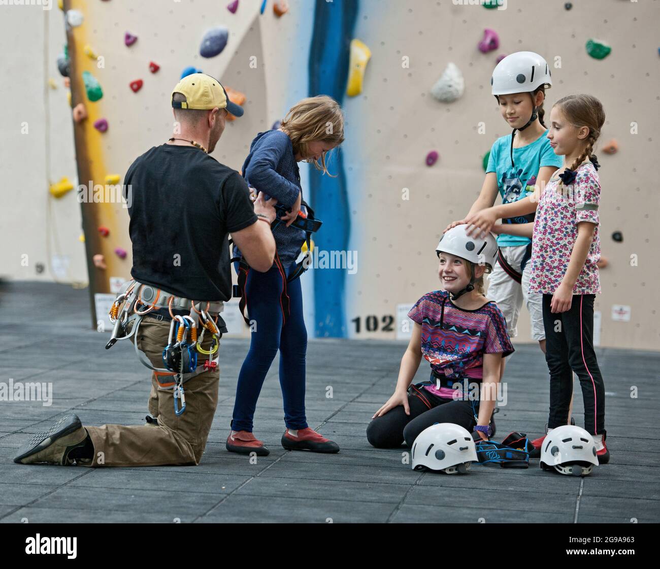 Climbing indoors helmet hi-res stock photography and images - Alamy