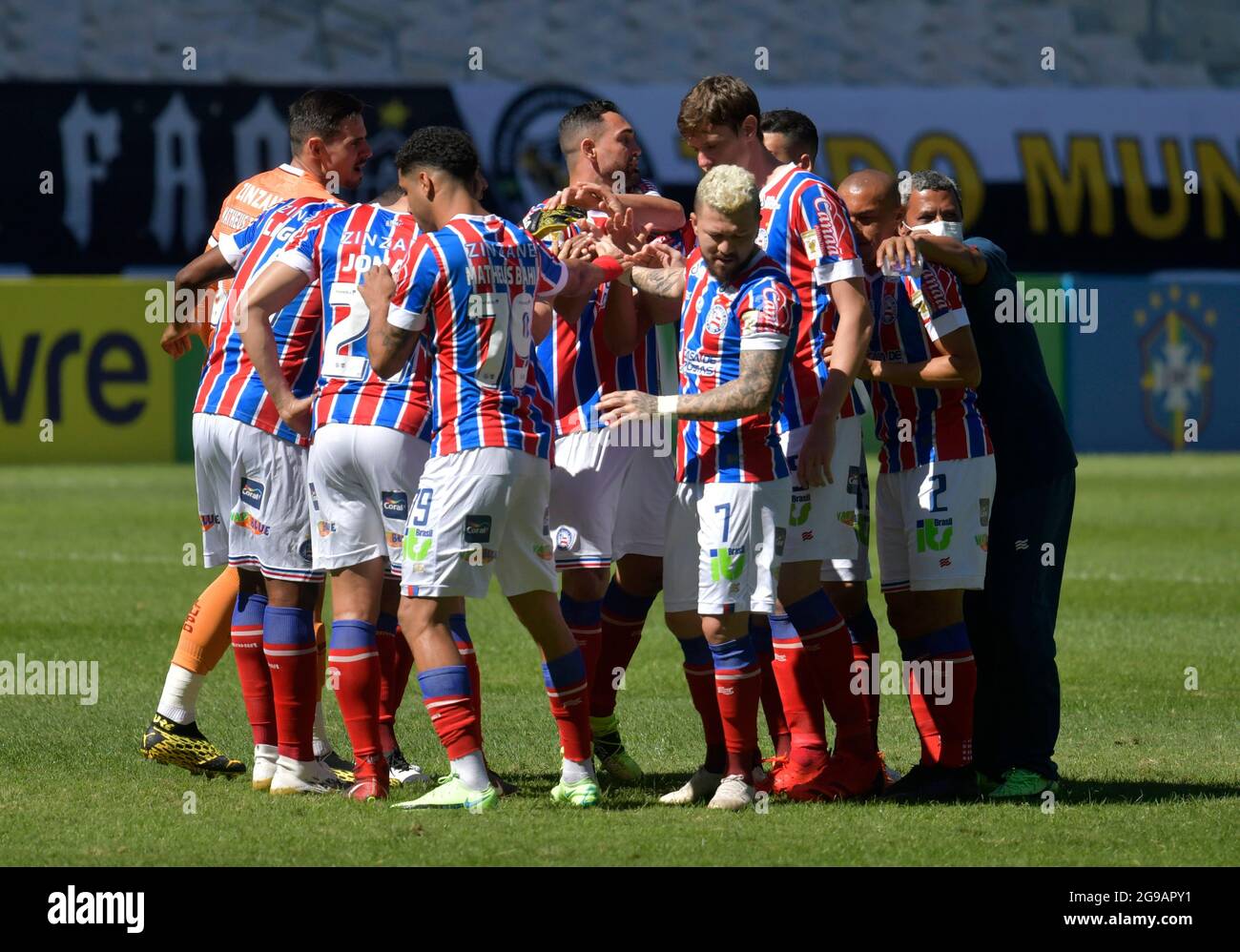 Soccer Football Brasileiro Championship Atletico Mineiro V Bahia Estadio Mineirao Belo Horizonte Brazil July 25 2021 Bahia Players Huddle Reuters Washington Alves Stock Photo Alamy