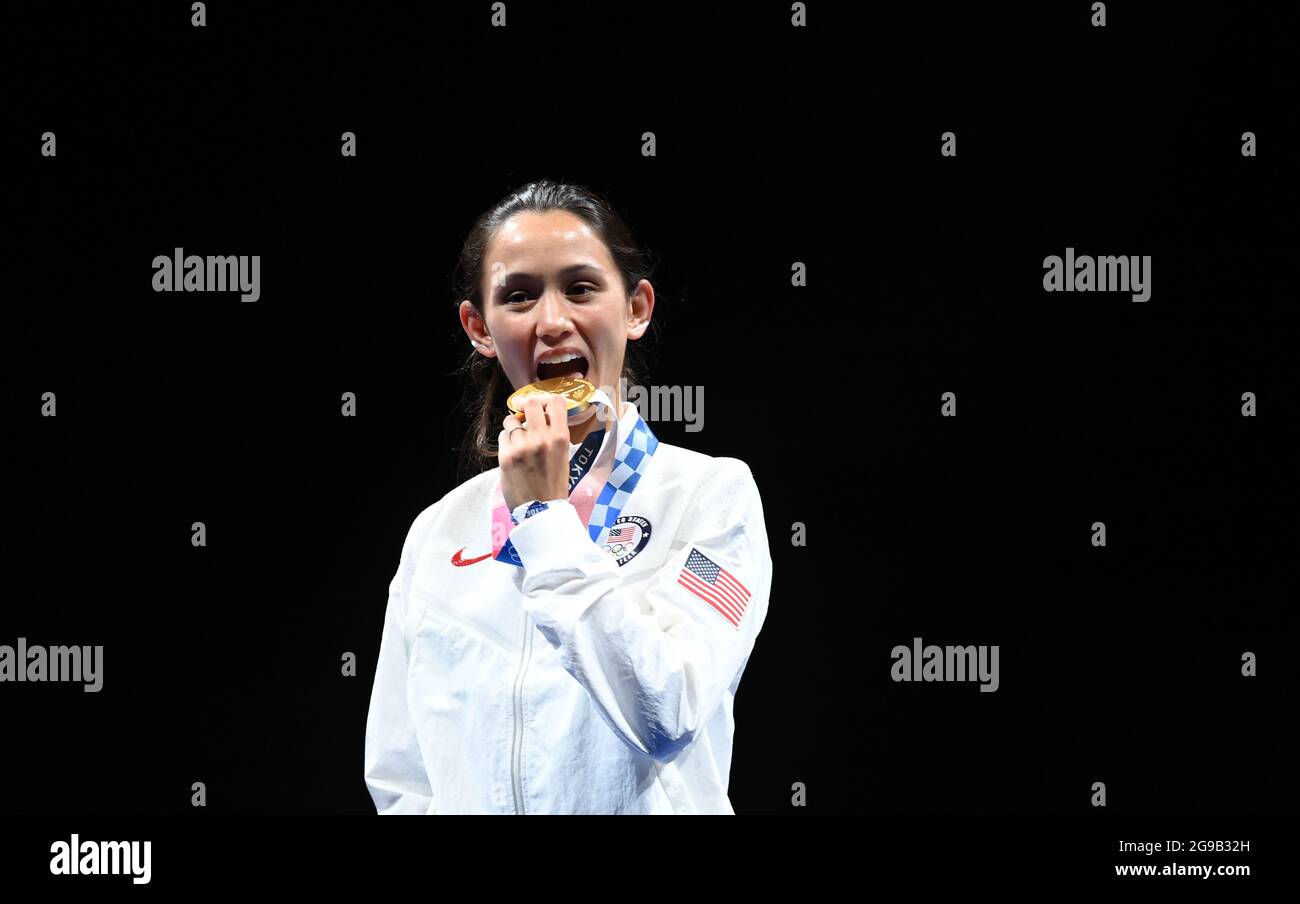 Gold kiefer hires stock photography and images Alamy