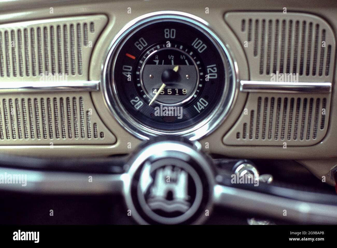 1968 vw beetle dashboard hires stock photography and images Alamy