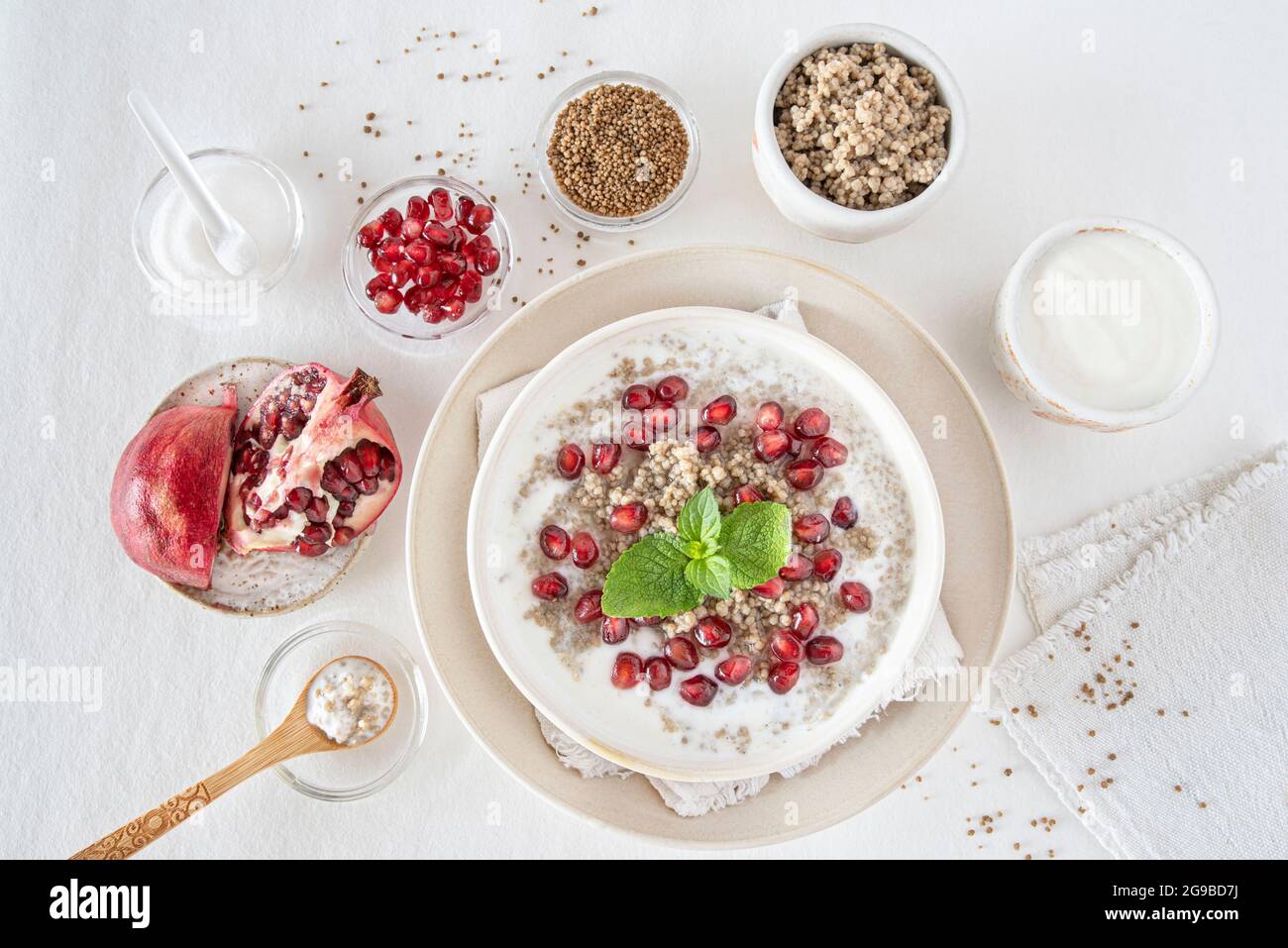 Entremet High Resolution Stock Photography And Images Alamy