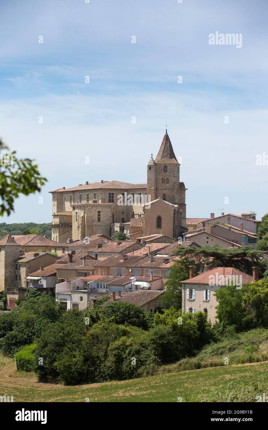 The small village of Lavardens in the Gers region of South West France. The tower of the Church of St Michael is 17th century on medieval foundations. Stock Photo