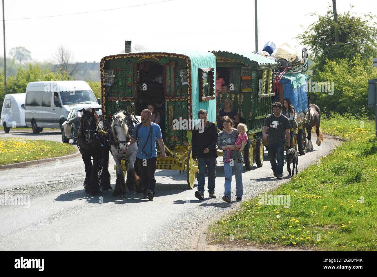 Romany traveller Percy and his family on the road at Sutton