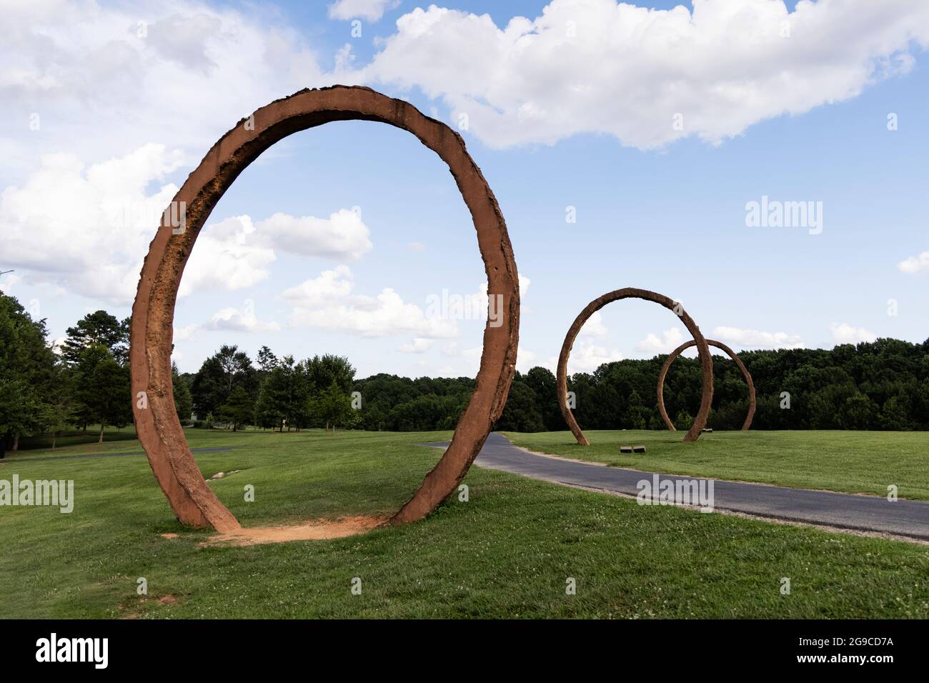Gyre by Thomas Sayre at the Ann and Jim Goodnight Museum Park at the North Carolina Museum of Art in Raleigh, NC, USA. Stock Photo