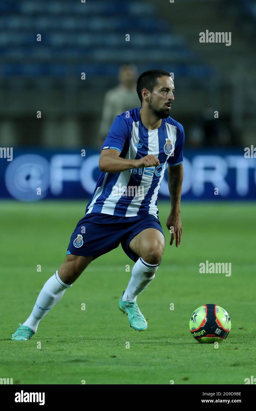 Algarve, Portugal. 25th July, 2021. during the pre-season friendly football match between FC Porto and Lille OSC at the Algarve stadium in Loule, Portugal on July 25, 2021. (Credit Image: © Pedro Fiuza/ZUMA Press Wire) Stock Photo