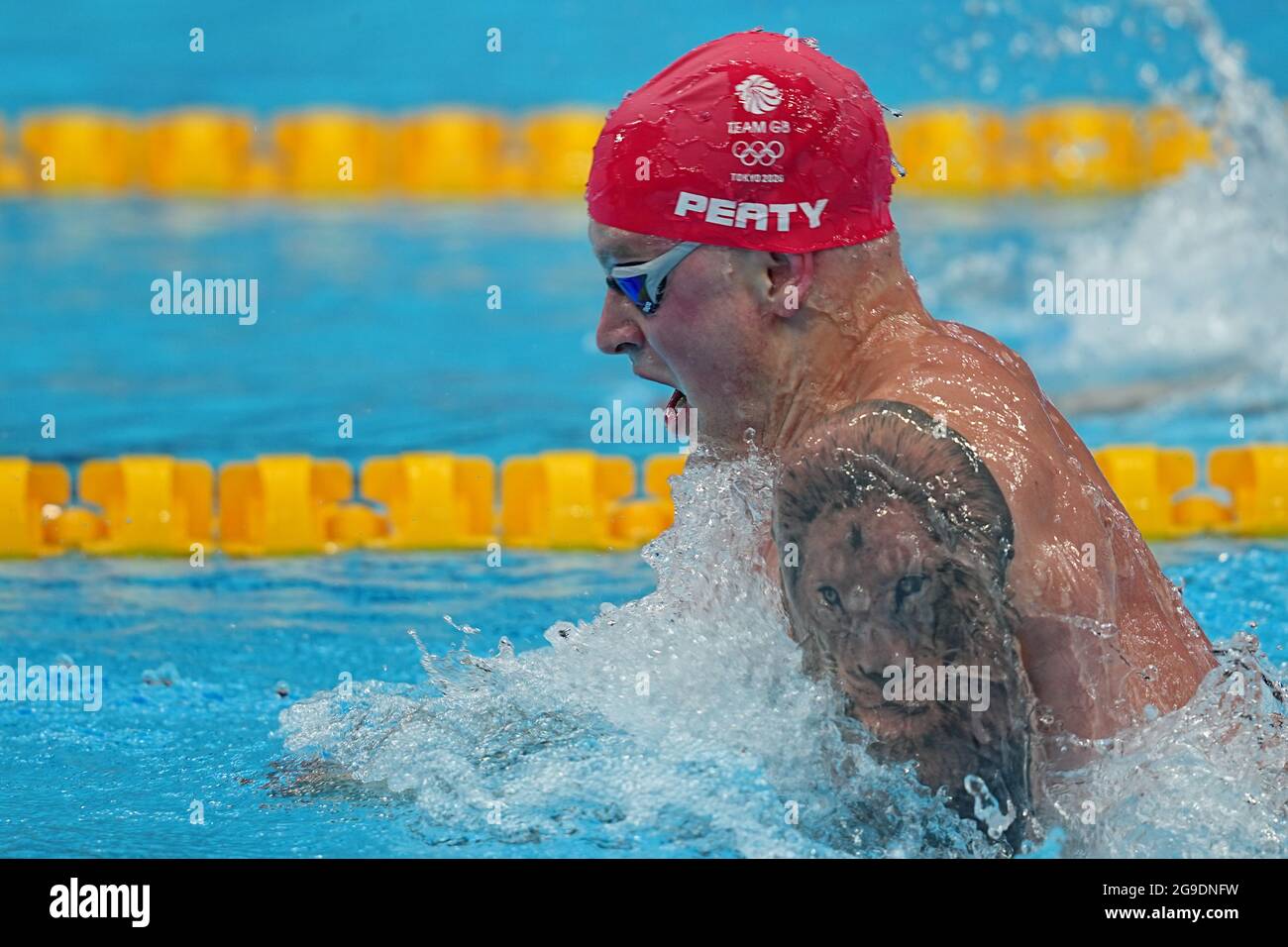 Tokio, Japan. 26th July, 2021. Swimming Olympics, men, 100m breaststroke, final at Tokyo