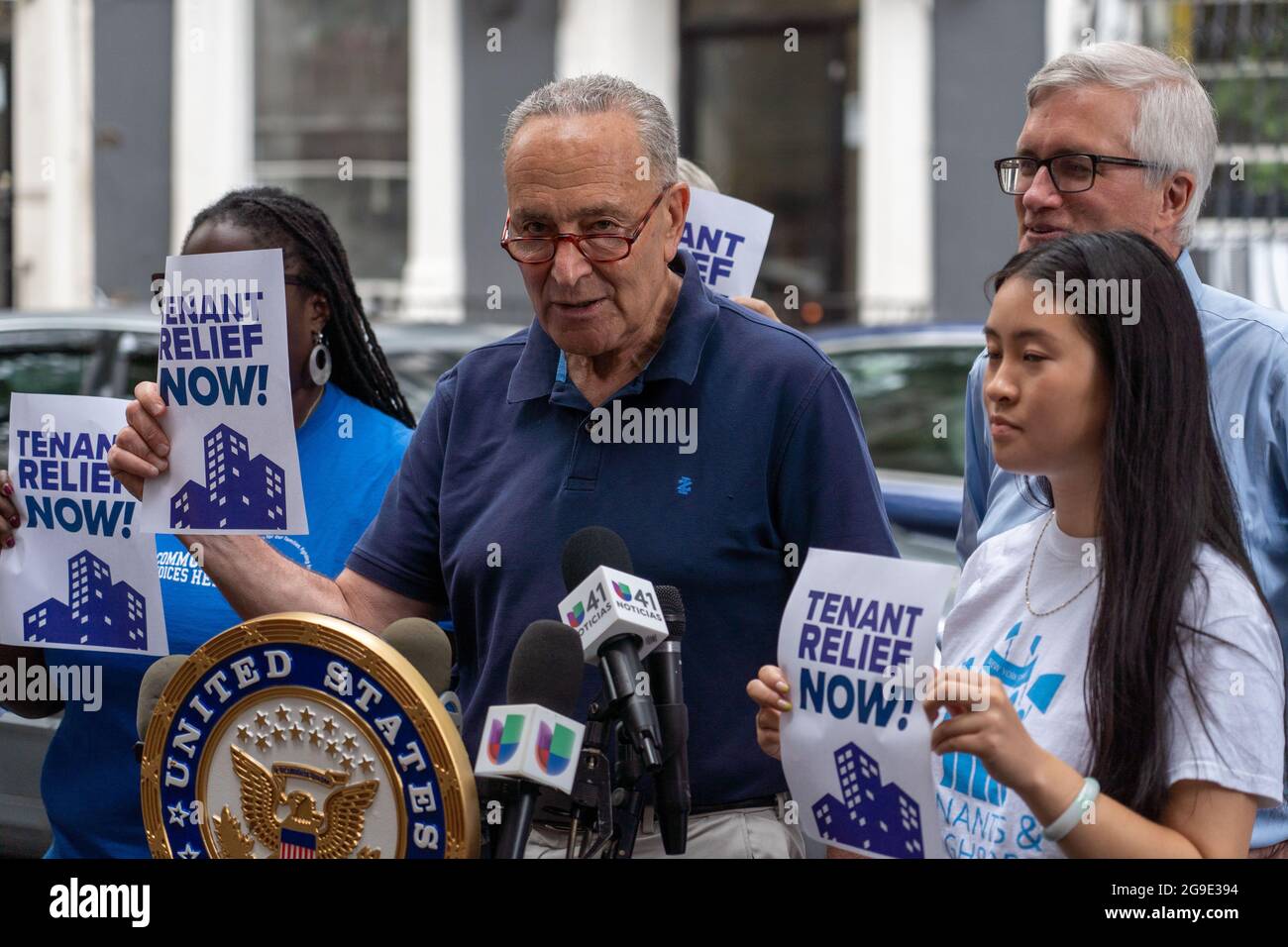 New York, United States. 25th July, 2021. Senate Majority Leader Senator Chuck Schumer (D-NY) speaks at a press conference at Hells Kitchen in New York City.Standing alongside NY State Senator Brian Kavanagh, Assembly Member Richard Gottfried and community rent activists Sen. Chuck Schumer says that the Cuomo administration is failing to disburse the $2.4 billion in rent relief meant for New York that could be lost at the end of September if state doesn't release the money to needy tenants who were hit hard during the covid-19 pandemic. Credit: SOPA Images Limited/Alamy Live News Stock Photo