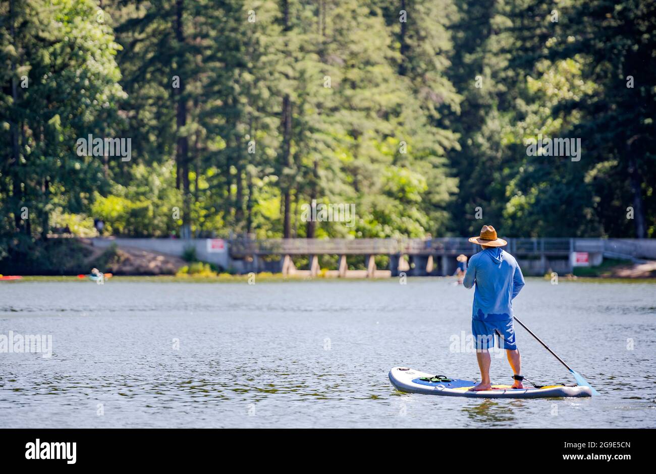 Elderly man prefer outdoor activities for healthy lifestyle to improve