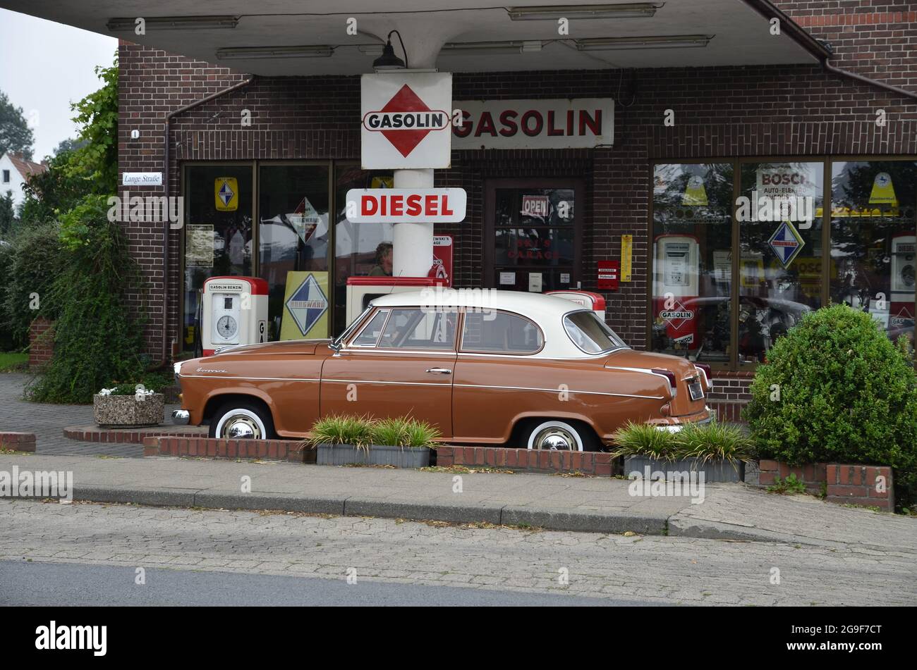 transport, car, Borgward Isabella, Bruchhausen-Vilsen, Germany, 2011  patrol station, classic car, ADDITIONAL-RIGHTS-CLEARANCE-INFO-NOT-AVAILABLE Stock Photo