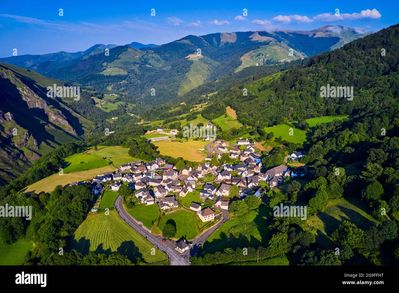 Larrau hires stock photography and images Alamy