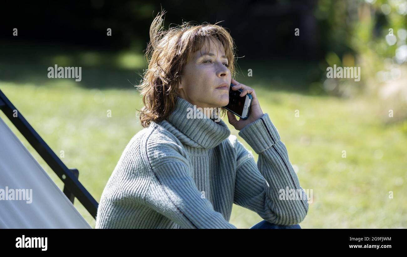 SOPHIE MARCEAU in EVERYTHING WENT FINE (2021) Original title TOUT S
