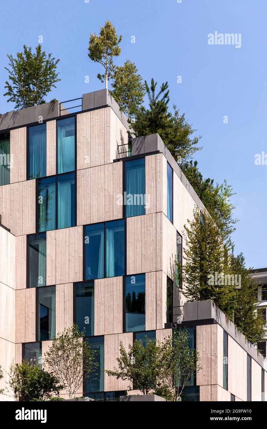 the Designhotel Ruby Ella with planted facade on the street Hohenzollernring, architect Christoph Ingenhoven, Cologne, Germany.  das Designhotel Ruby Stock Photo